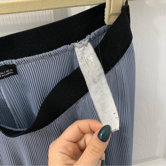 ZARA Wide Leg Pleated Pants Culottes - Picture 4 of 12